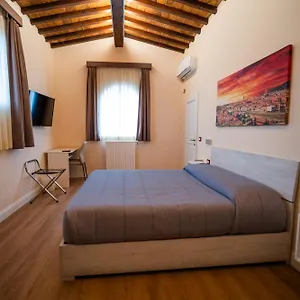 Guest house Marco's Way, Florence